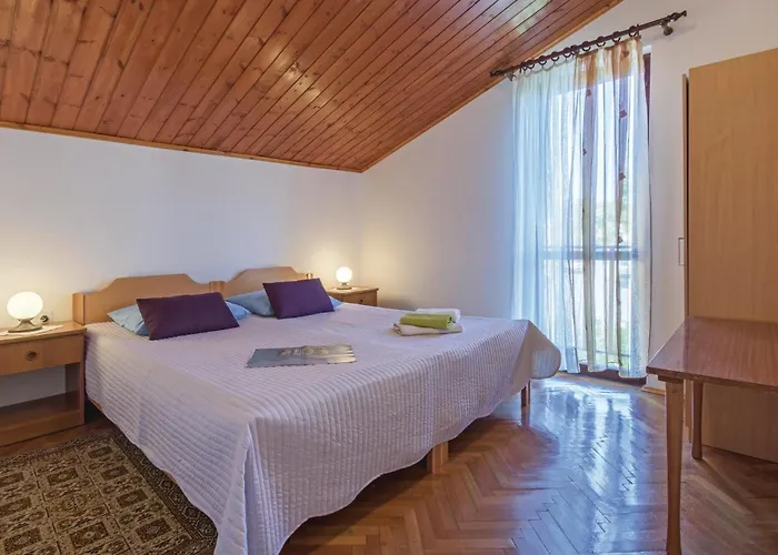 Vikendica Holiday Home Pula Pomer *