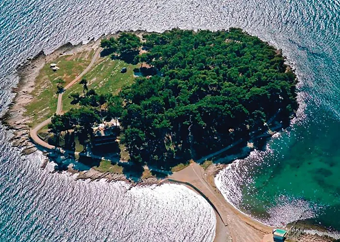 Holiday Home Pula Pomer Vikendica Pula