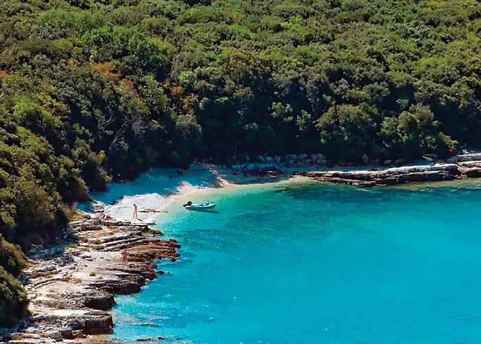 Holiday Home Pula Pomer * Pula